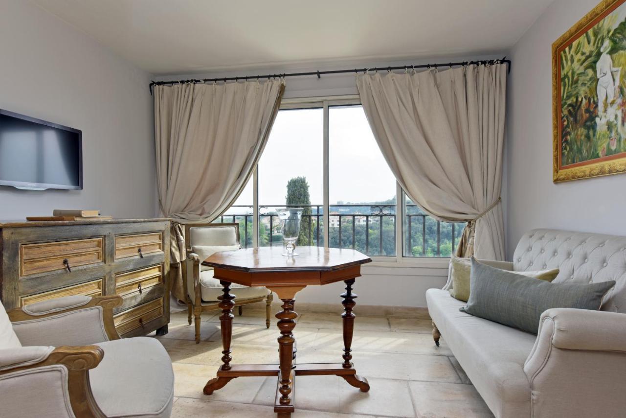 Chateau Le Cagnard Cagnes-sur-Mer Buitenkant foto
