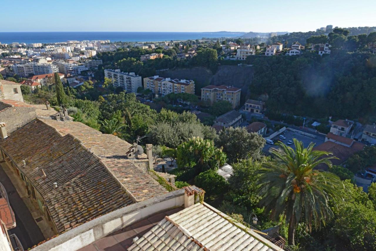 Chateau Le Cagnard Cagnes-sur-Mer Buitenkant foto